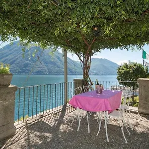 Peroni Classic With Swimming Pool , Argegno Italy